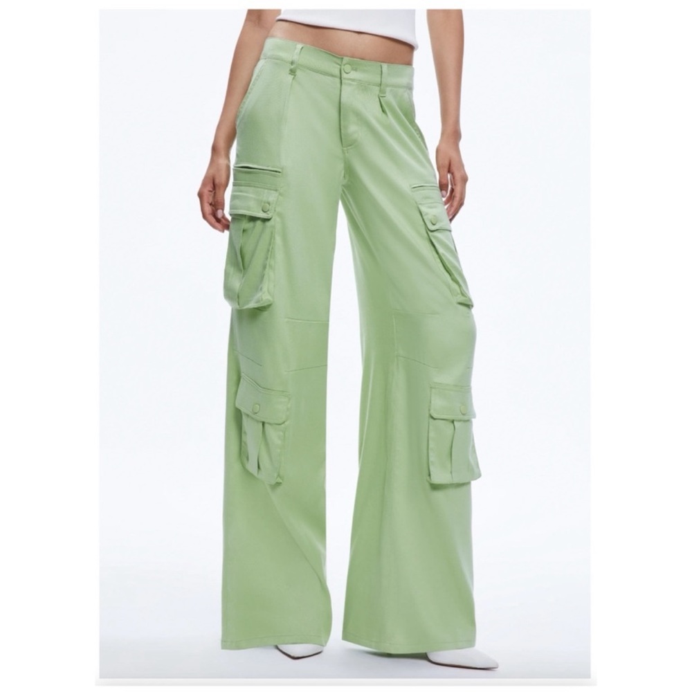 Alice + Olivia Light Green Wide Leg Cargo Pants